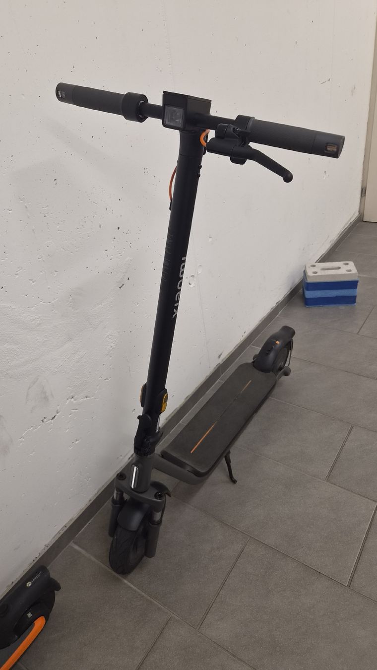 Xiaomi Kickboard: e scotter xiaomi – Gebraucht aus Würenlingen von padi023