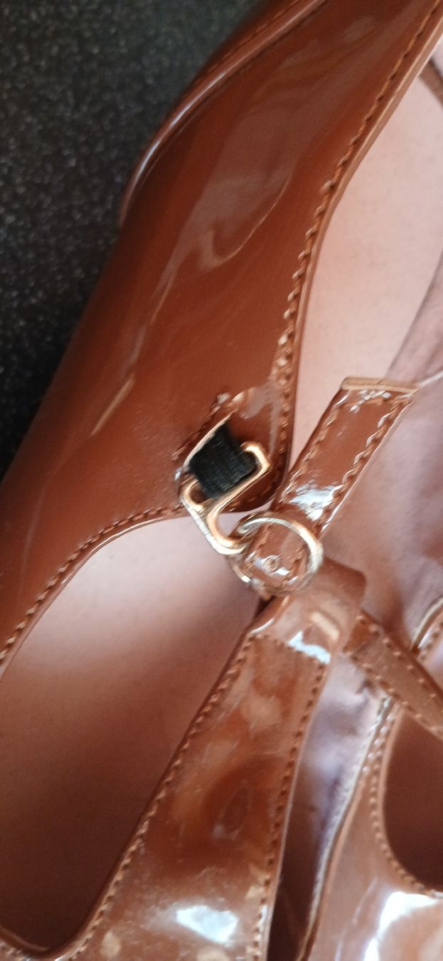 Damenschuhe: chaussures à  talon, souliers – Gebraucht aus Montcherand von petiteoune75 7