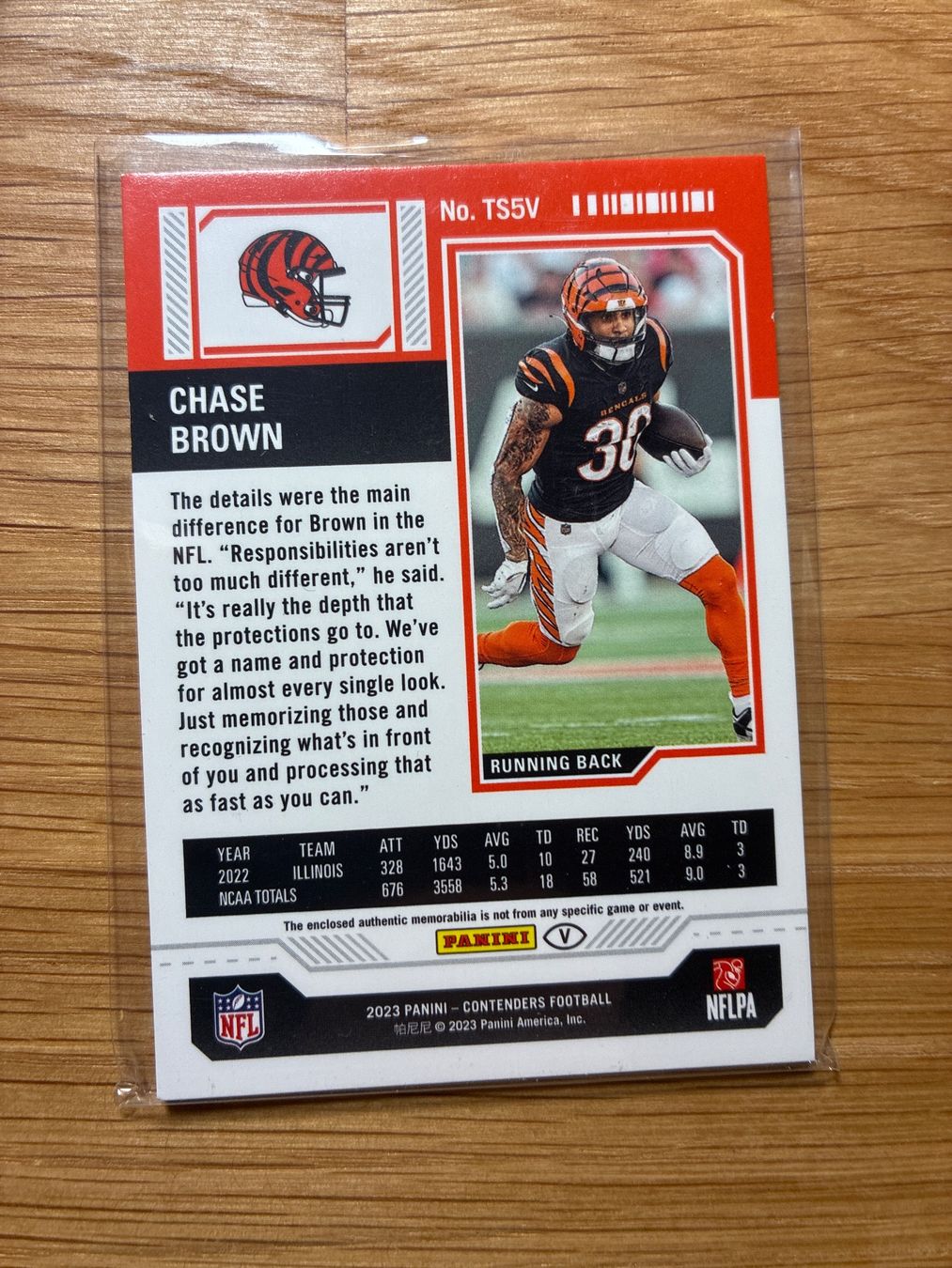 Topps Carte collezionabili: Panini Contenders Chase Brown Cincinnati Rookie Patch – Usato da Wangenried venduto da Garagara 1