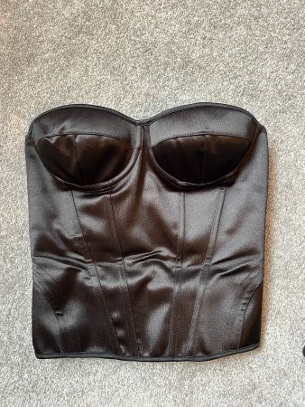 Schwarzes Satin Corset Top - Neuwertig, Grösse M