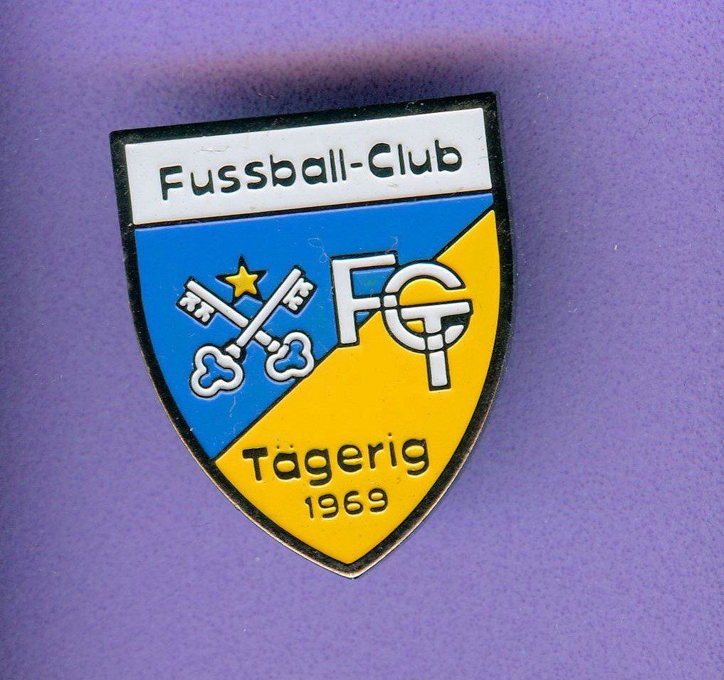 Plaketten & Abzeichen: FC TÄGERIG – Gebraucht aus Winterthur von Sammleroase