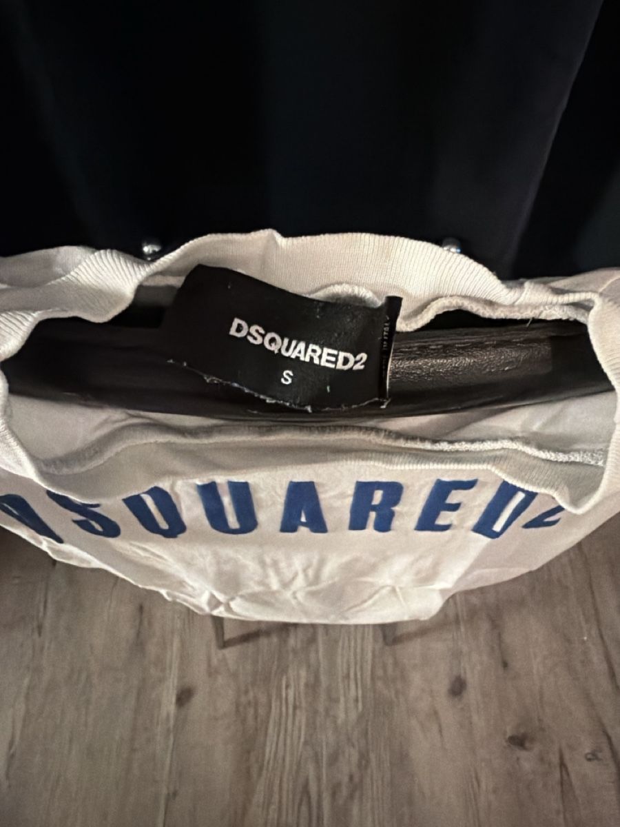 Dsquared2 T-Shirts: Dsquared2 T-Shirt (S) – Gebraucht aus Grabs von sacha_rtb 1