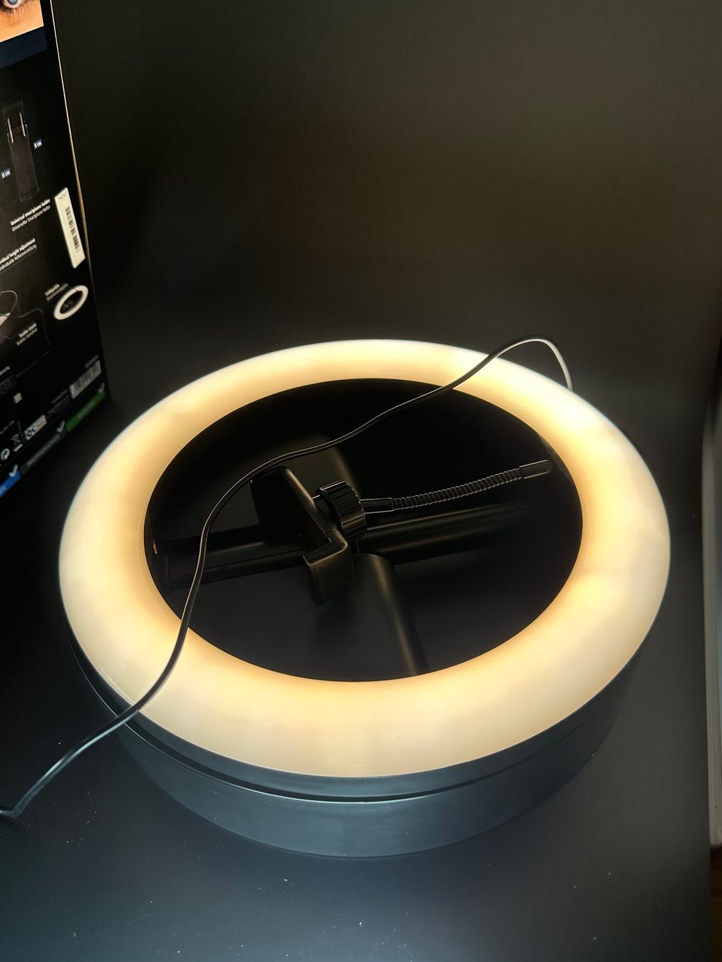Hama Lampade: Hama LED RIng Light FoldUP 102, on OVP – Usato da Arisdorf venduto da Liquidus 2