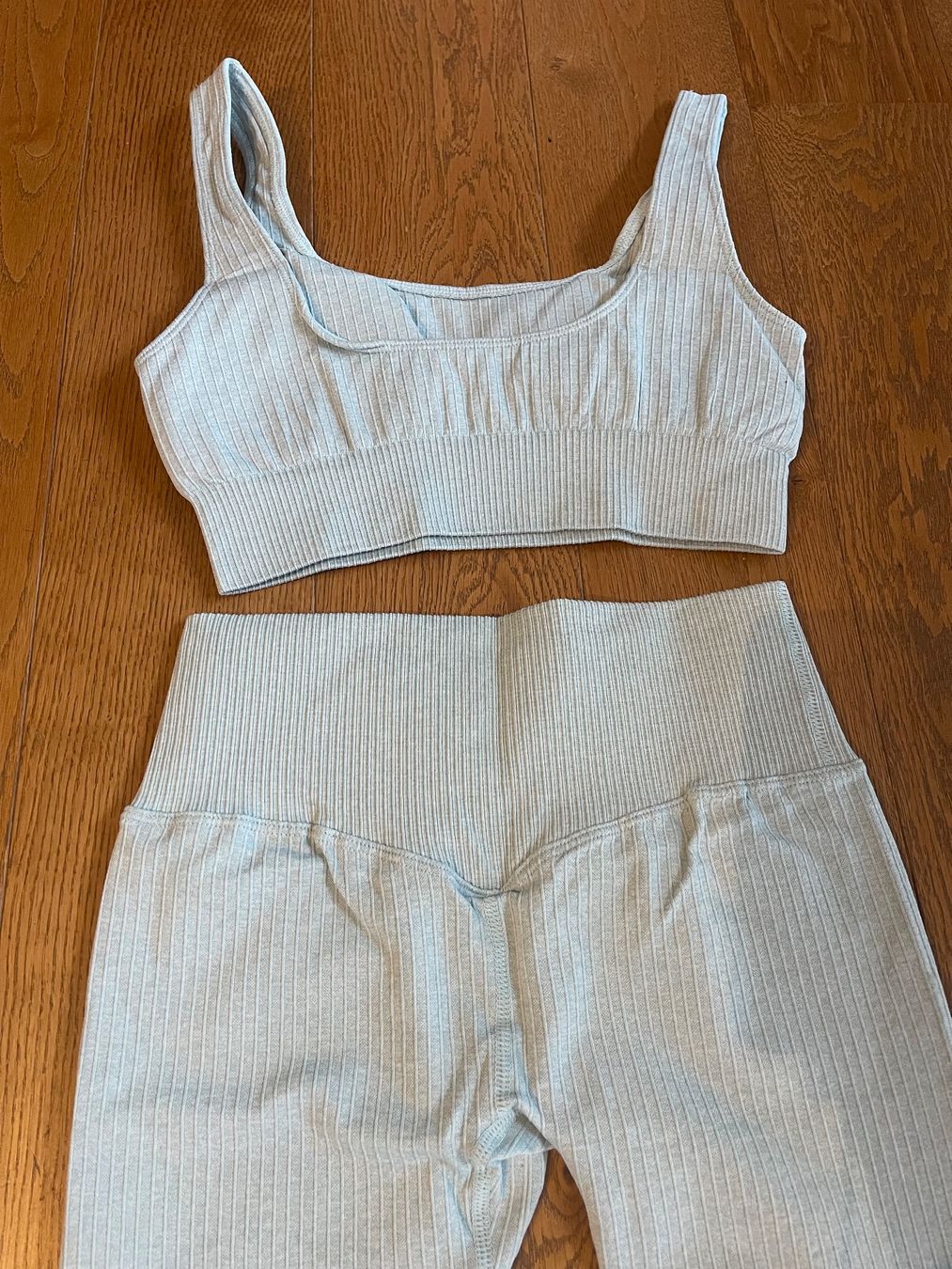 Leggings: Sport Set, hellblau, Gr. M gerippt, neu – Usato da Bassersdorf venduto da Sandy456 4