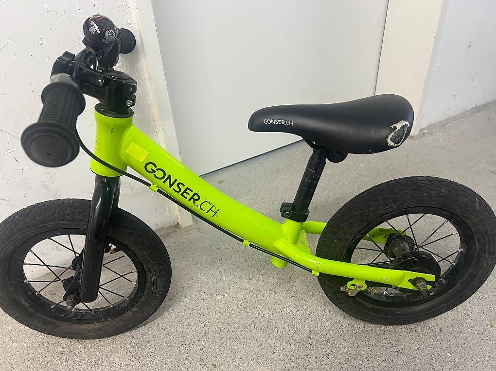 Veicoli per bambini: **Gonser Laufrad 12  Grün** – Usato da Rapperswil venduto da Veralinia