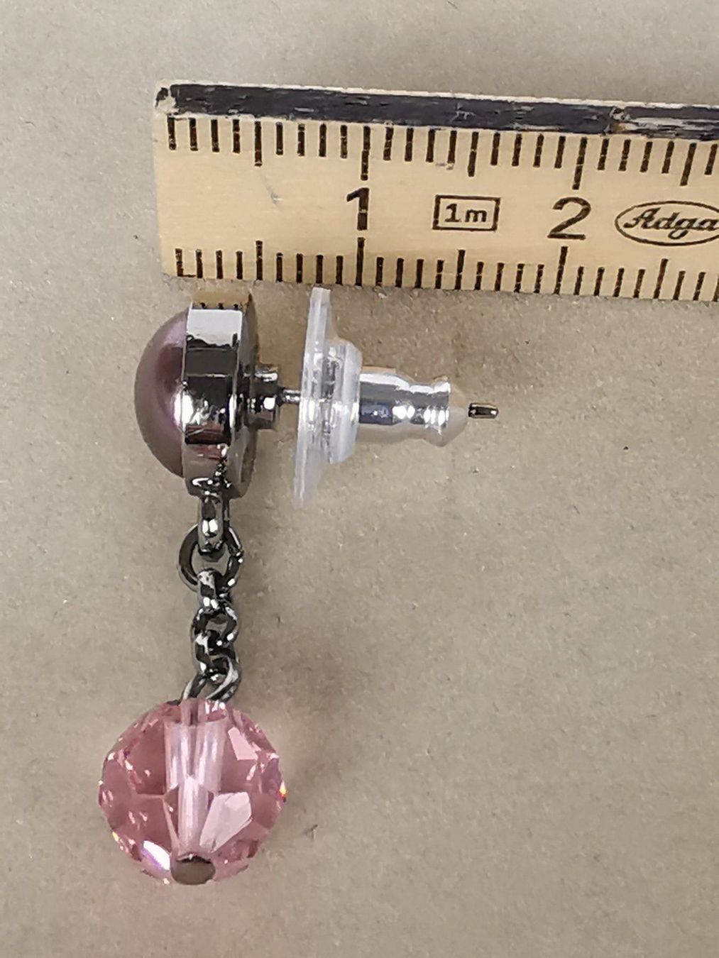 Swarovski Ohrringe & -stecker: Swarovski Ohrring Perle ruthenium – Neu (gemäss Beschreibung) aus Zürich von Yourgoodbuy 3