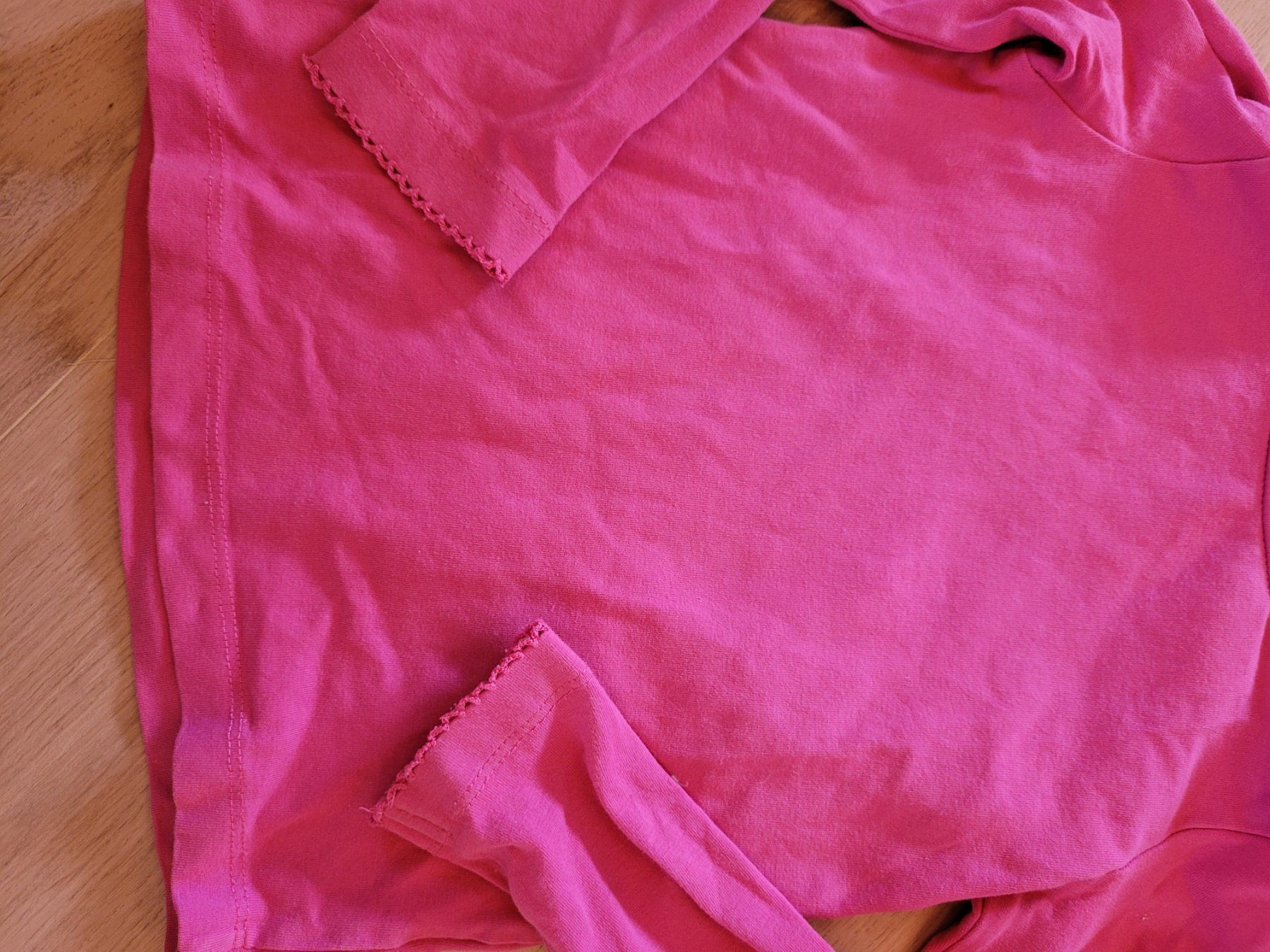 Pullover & Sweatshirts: Pullover ca. Grösse 104 – Gebraucht aus Lupsingen von sta_wgg5 1