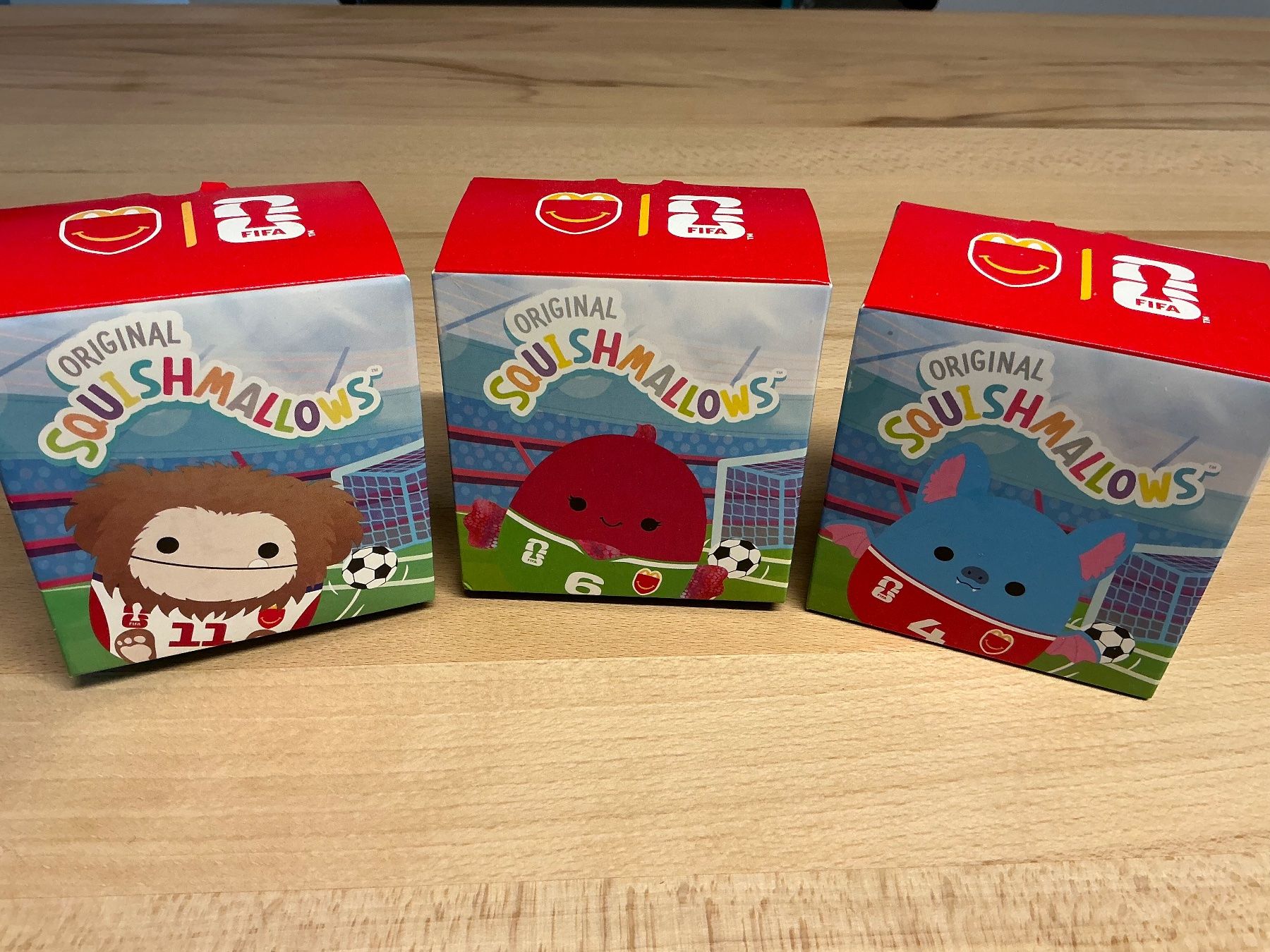 Squishmallows Jouets: Fifa Squishmallows von Mc Donalds – Neuf avec emballage d'origine à Sarmenstorf par Snail83
