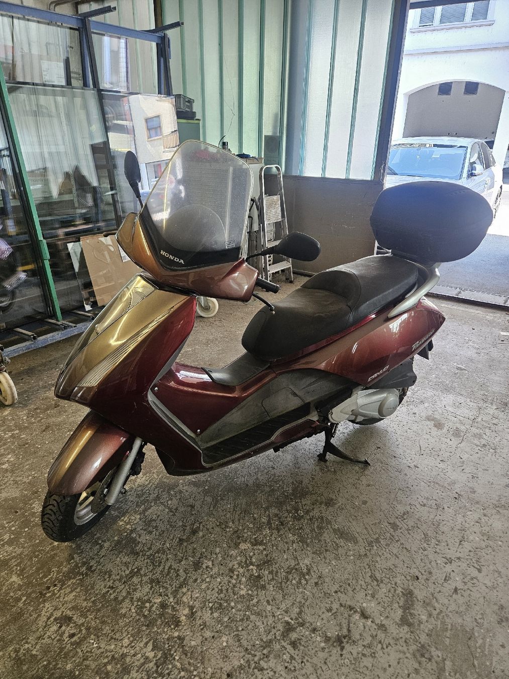 Honda Altro: Honda Pantheon FES125 Roller 2006  – Difettoso da Rorschach venduto da TimelessTrading 3