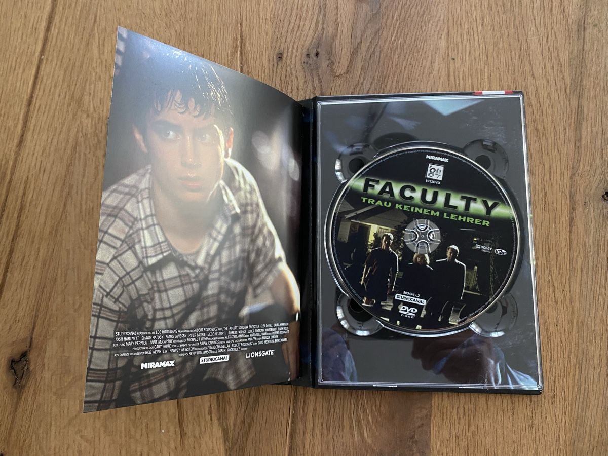 Tous les DVDs: Faculty Mediabook – Neuf (Voir description) à Möhlin par Devilspunchbowl 4