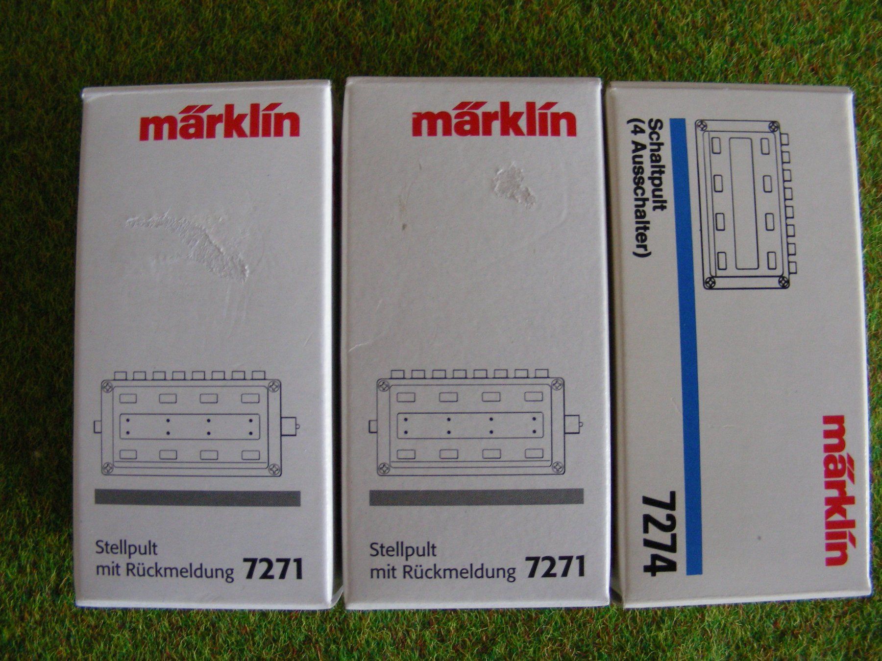 Märklin Modellini di ferrovie: Mäarklin pupitre de commande – Nuovo e nell'imballaggio originale da Villars-Burquin venduto da Rodjeurs