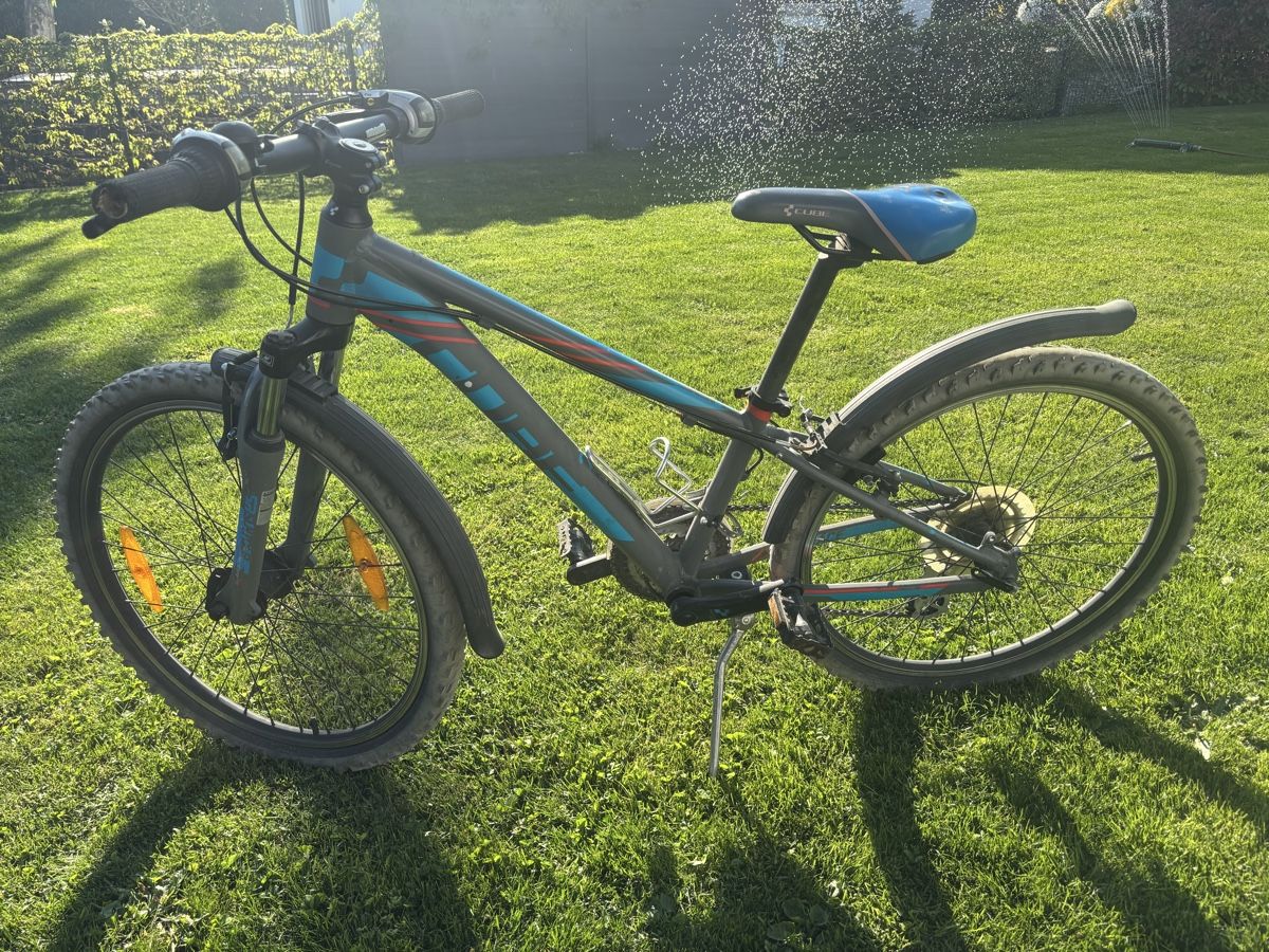 Cube Velos: Cube Kindermountainbike 24 Zoll – Gebraucht aus Riedholz von R8-82