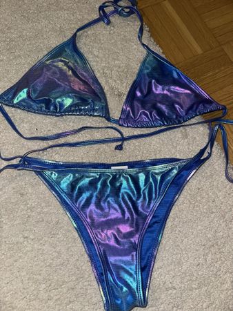 Bikini
