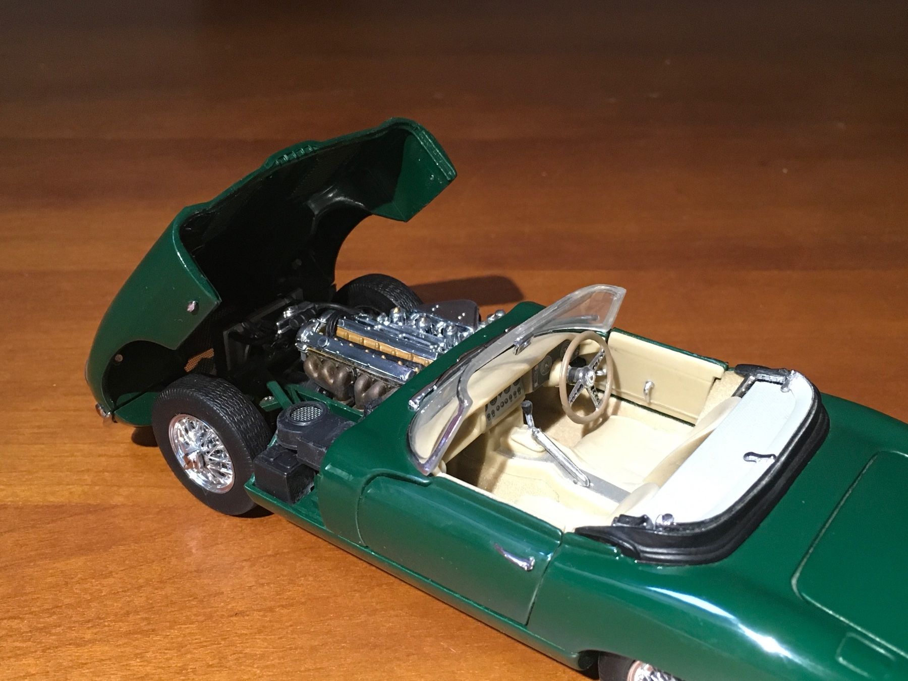 Jaguar Modellini d'auto: Jaguar E Type Cabriolet 1961 - Franklin MInt !! – Nuovo (secondo la descrizione) da Wohlen AG venduto da PrivatSammlung 1