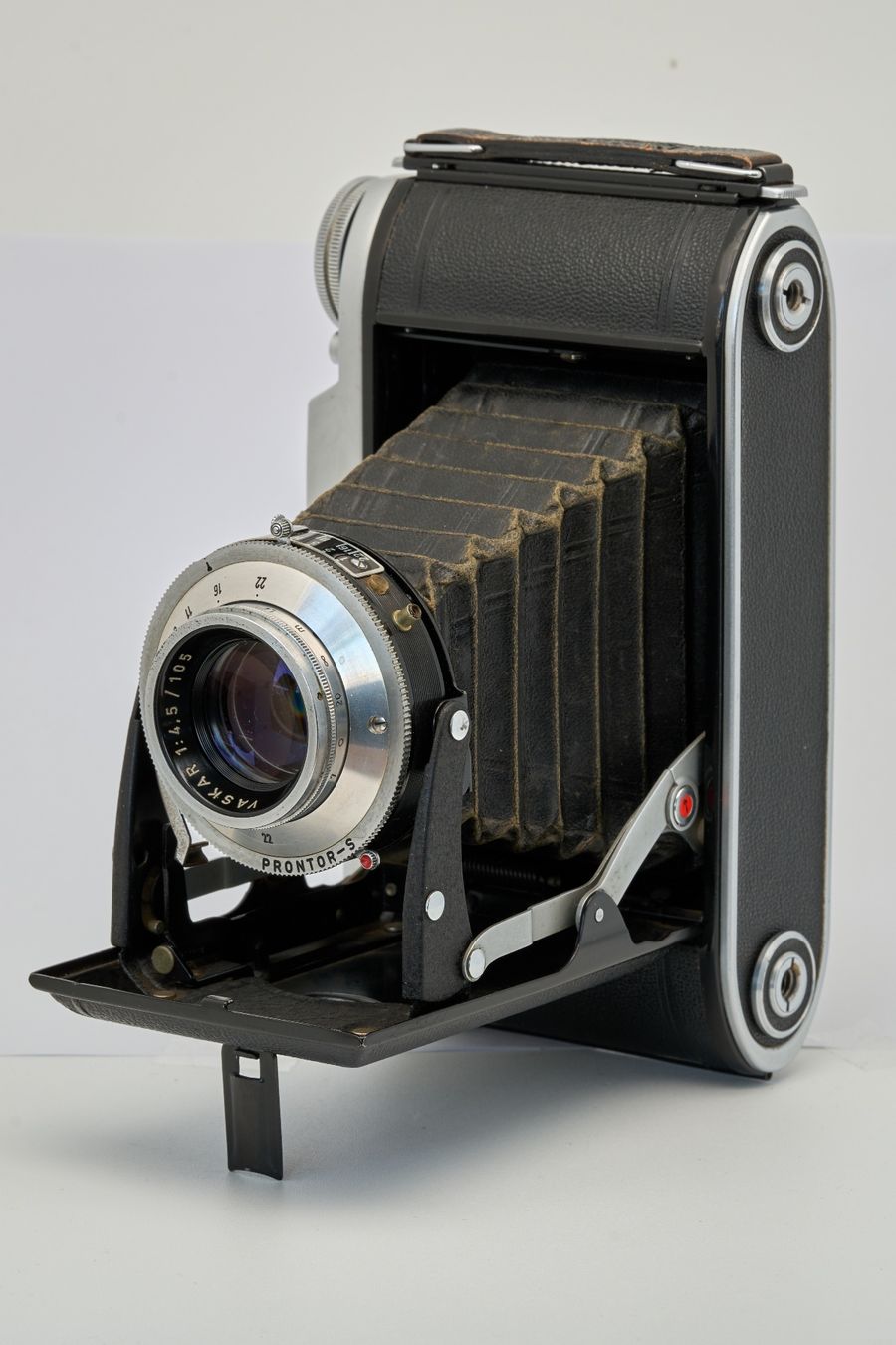 Voigtländer Fotocamera: Voigtländer BESSA 1 – Usato da St. Gallen venduto da Silco1 1