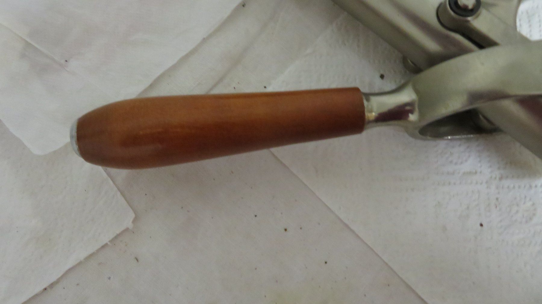 Rapid Apribottiglie & Tappi per chiusura: Korkenzieher Tischmodell RAPID Swiss made – Usato da Wetzikon ZH venduto da morda1954 3