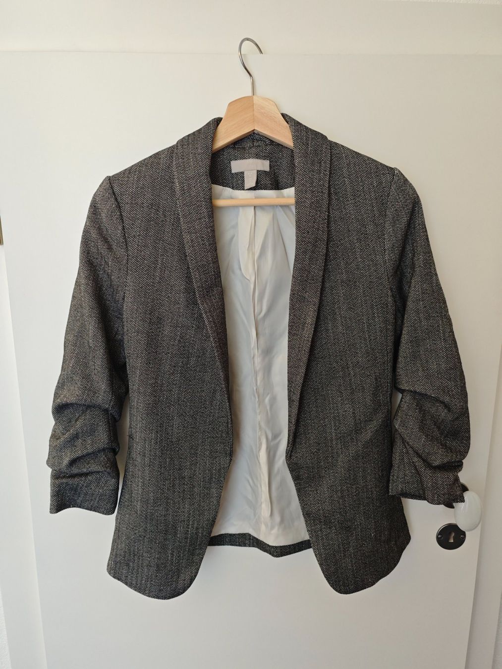 H&M Anzüge & Kostüme: Blazer – Gebraucht aus Hermenches von kar_zj5h