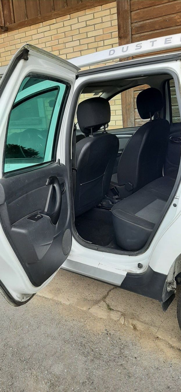 Dacia Automobili: Dacia Duster 1.2 Liter/92kw/Frontantrieb – Difettoso da Bischofszell venduto da Wiesel07 2