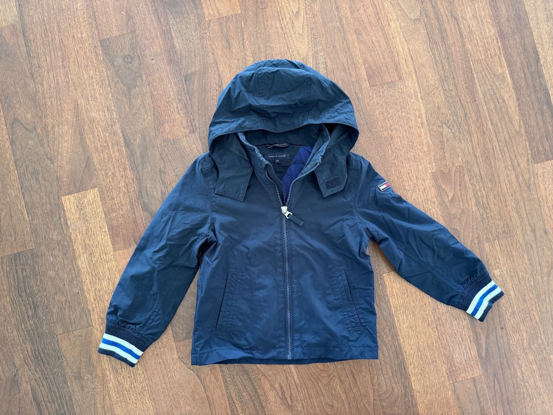 Tommy Hilfiger Giacche: Tommy Hilfiger Jacke Gr.110 – Usato da Eschlikon TG venduto da FilipSlomka