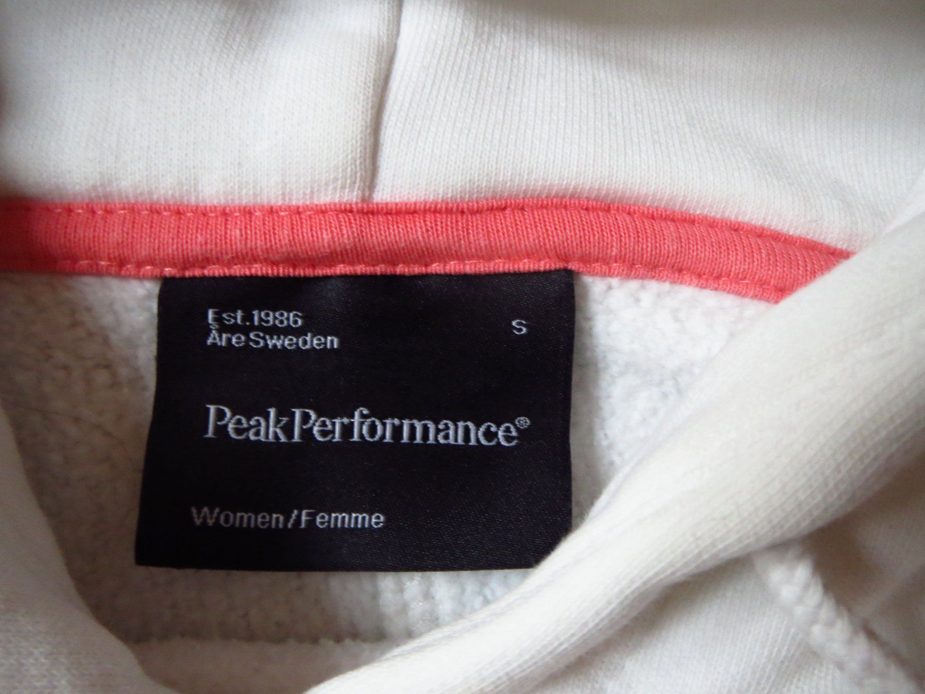 Maglioni & Felpe: toller PEAK PERFORMANCE Damen Pullover S / NP 179.- CH – Usato da Kiental venduto da Anna8702 4