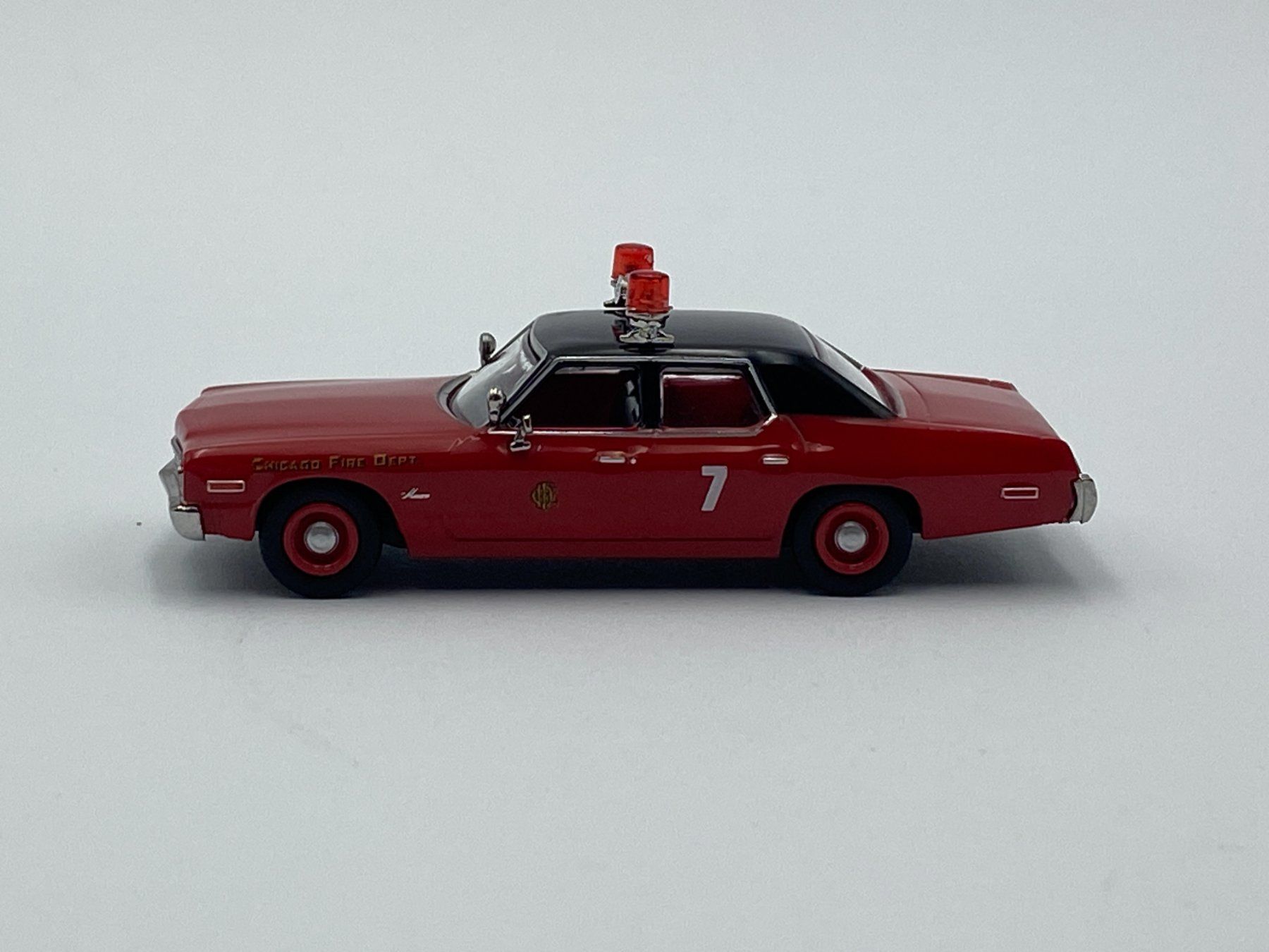 Brekina Modellini d'auto: Brekina 18157 1:87 Dodge Monaco Chicago Fire – Nuovo e nell'imballaggio originale da Neukirch an der Thur venduto da MoBa-Artikel 1