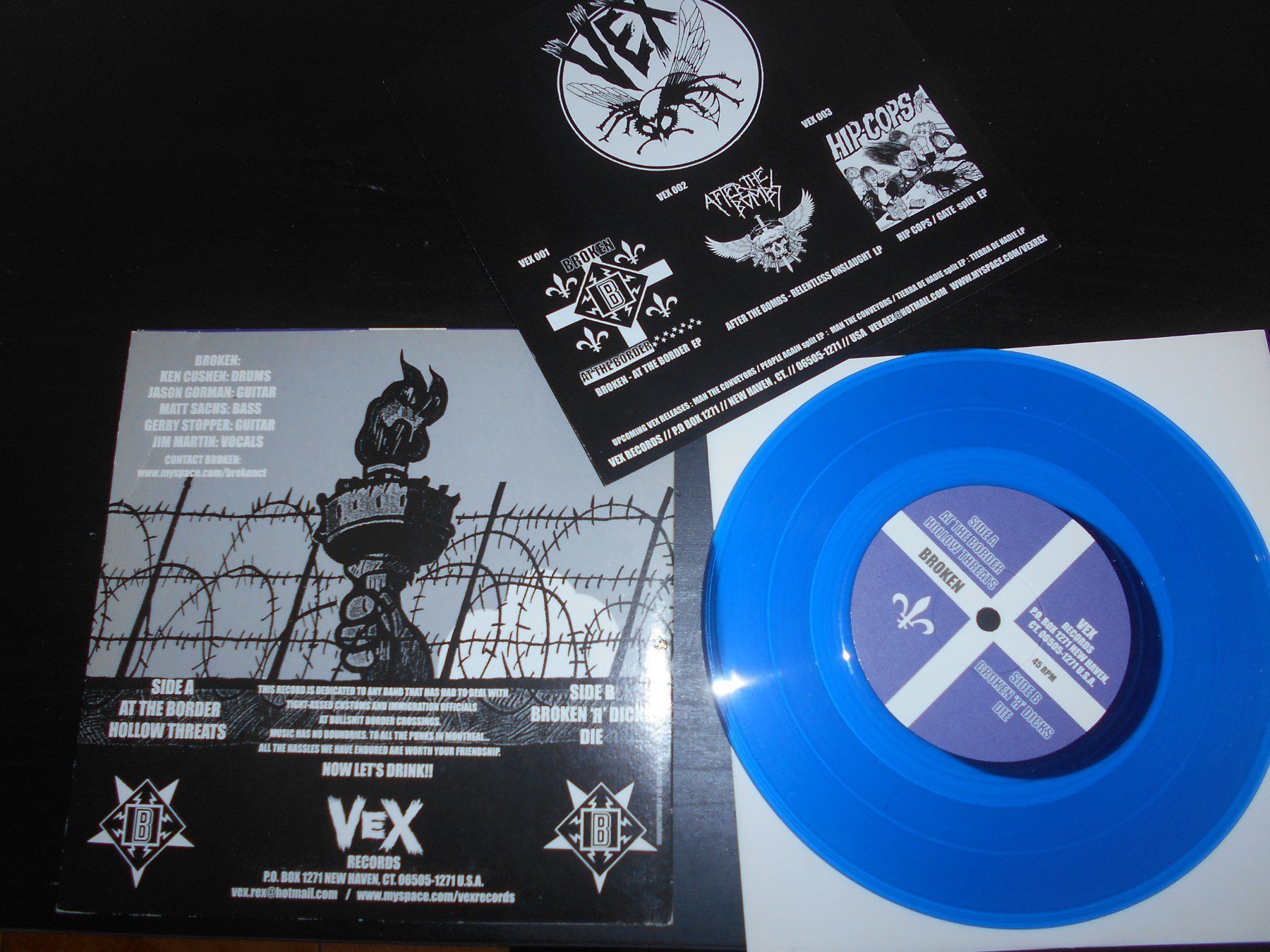 Dischi in vinile: Broken – At The Border / 2007 – Usato da Aarberg venduto da witchhunter01 1