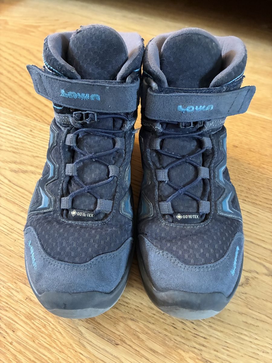Lowa Schuhe für Mädchen: 3 Paar Winterschuhe Gr. 32 – Gebraucht aus Luzern von lkpr 7