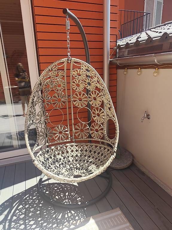 Poltrone pensili da giardino: Sedia/ dondolo per esterno/interno – Usato da Gordola venduto da nad_w2dp 4
