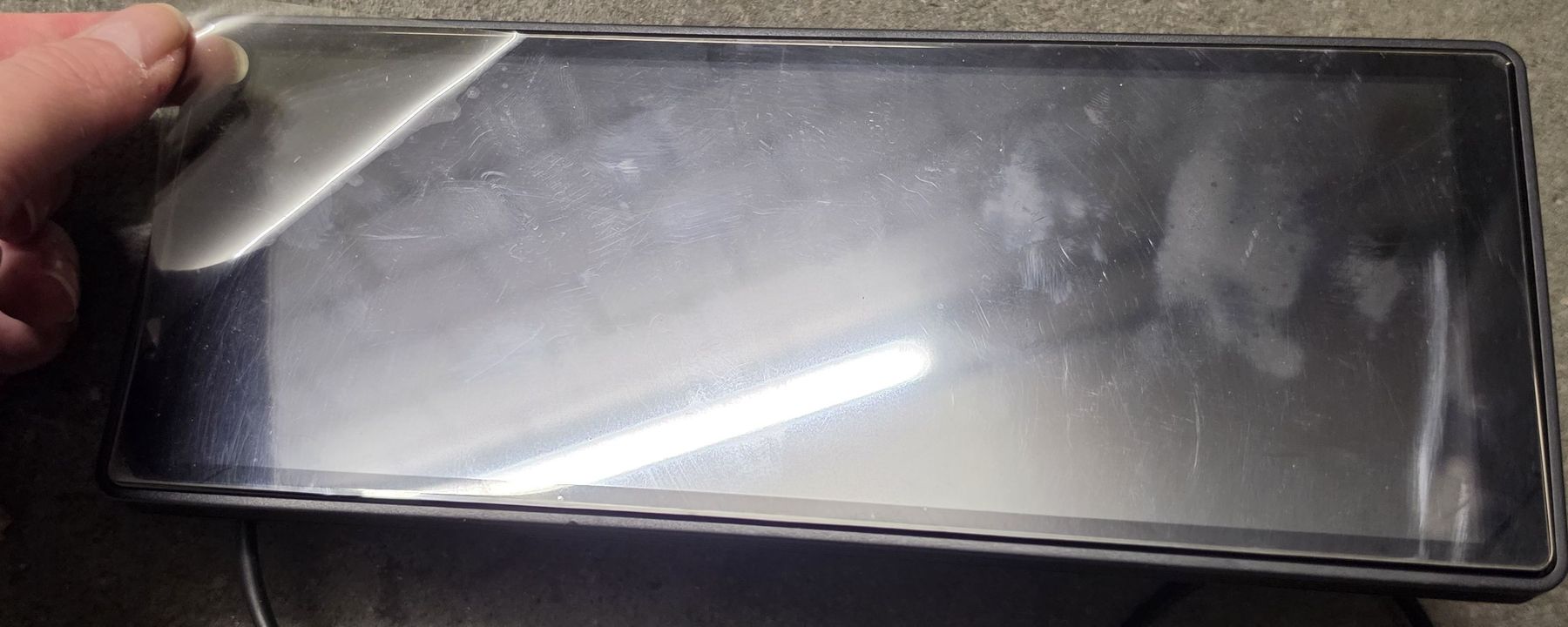 Accessori per altri veicoli: Monitor Display schwarz – Usato da Lenzburg venduto da hea_7t6c