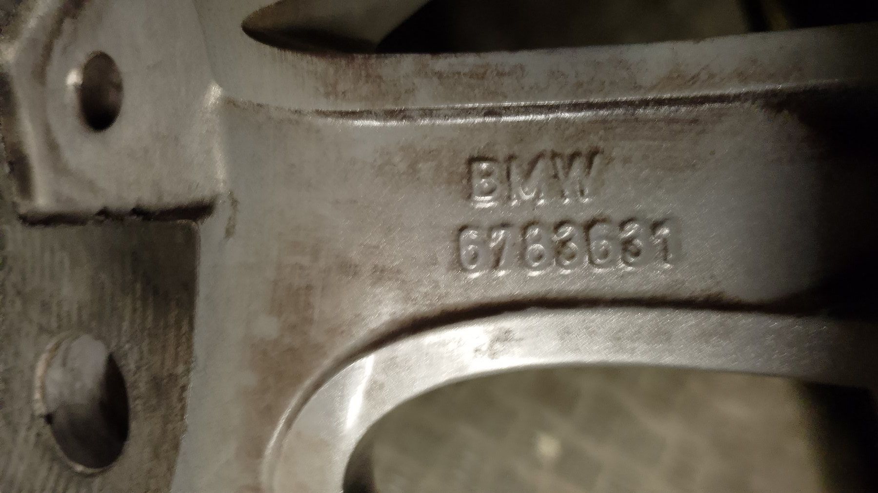 BMW Pneus & Roues: BMW Leichtemtallräder 3er E90, E91, E92, E93 – D'occasion à Bilten par ST_AG 2
