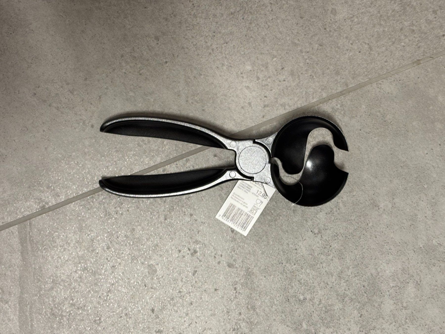 Cucchiai: Cuillère à glace Eislöffel en metal neu – Nuovo (secondo la descrizione) da Salvenach venduto da gwenwywar