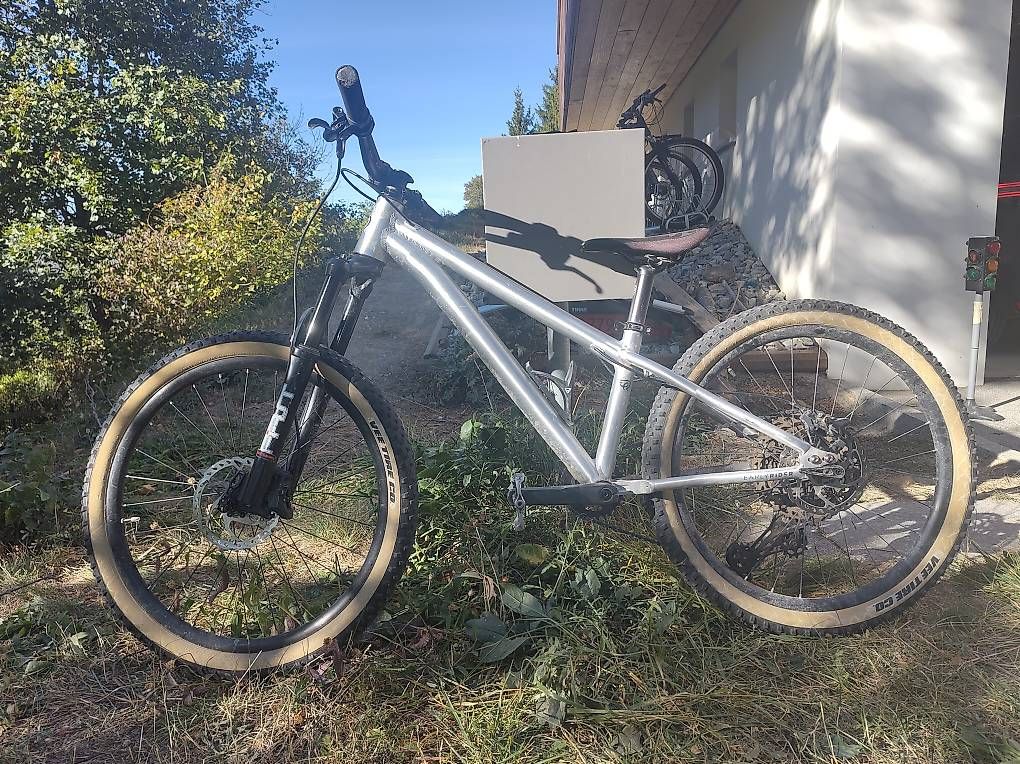 Velos: VTT Early Rider Hellion 24" – Gebraucht aus Montana von Griffon