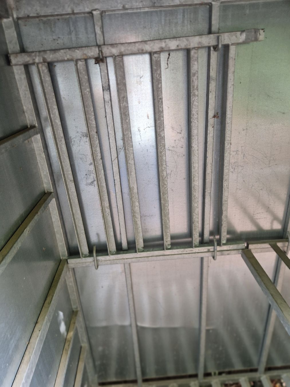 Schränke: Schrank Gasflaschen – Gebraucht aus Sumiswald von ForstCounty 6
