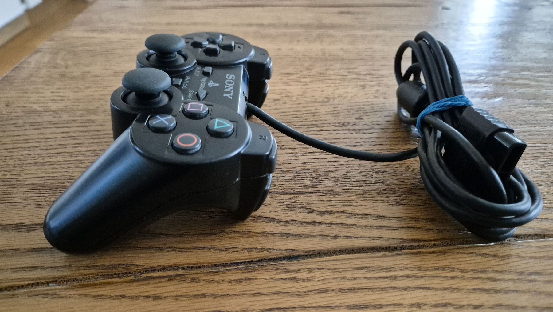 Sony Controller: Original PS2 Sony DualShock 2 Controller – Usato da Au SG venduto da KonsoleWerk 2