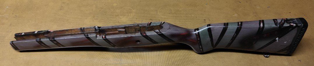Tutti gli attrezzi: Gewehrschaft Ruger Mini 14 – Usato da Sigriswil venduto da Ricola1977 2