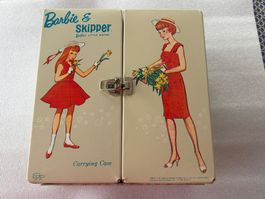 Vintage Barbie Case, excellent condition