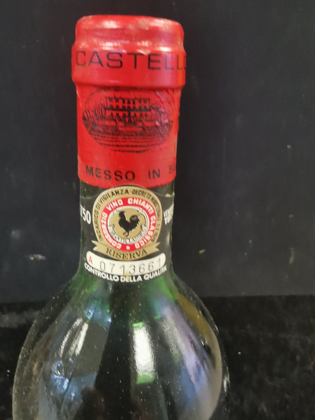 Vino: CASTELLO DI UZZANO 1979 – Nuovo (secondo la descrizione) da Genève venduto da Leboucheoreilles 1