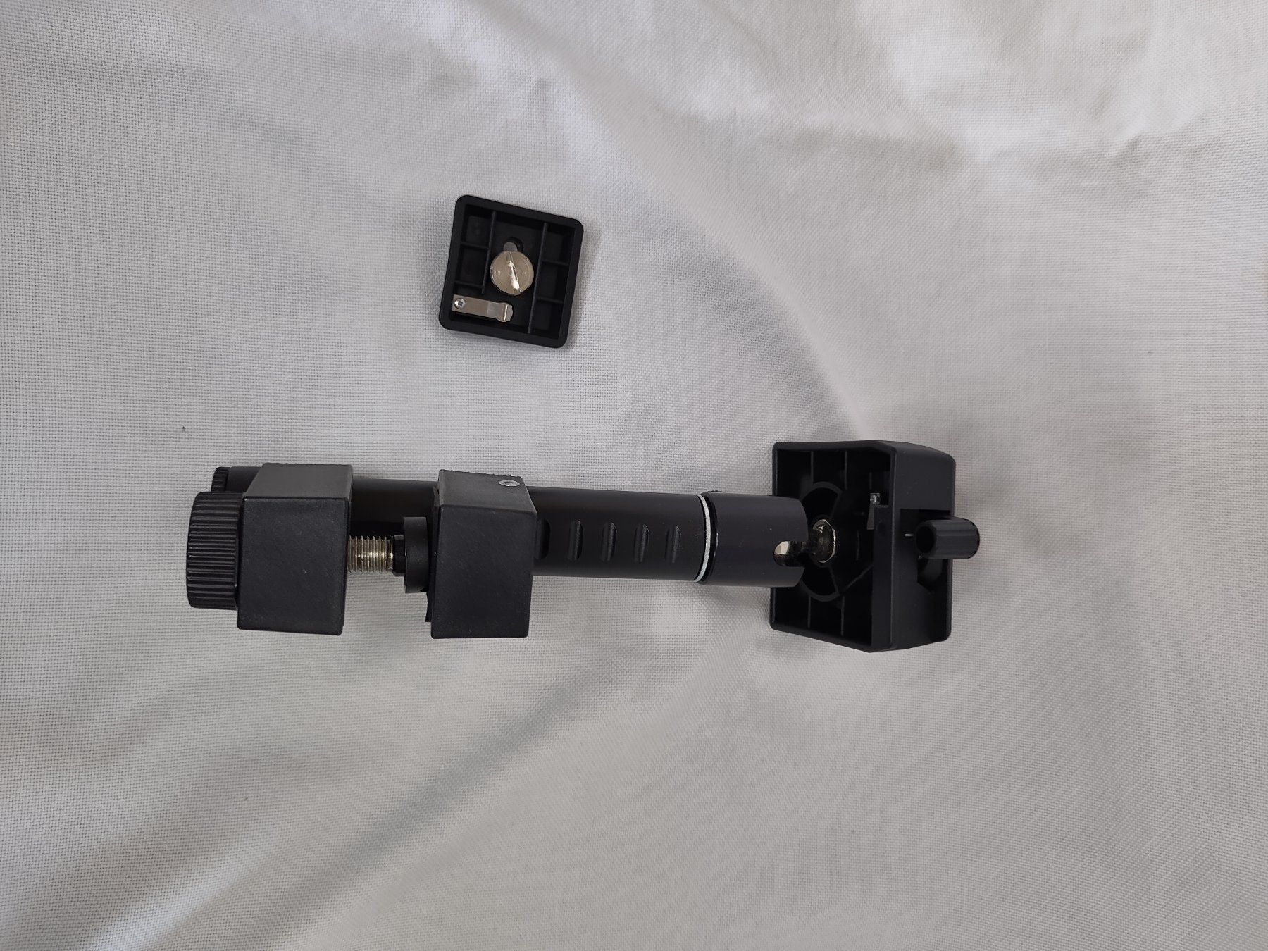 Hama Altri Accessori: Klemm-Stativ Hama 4005 – Usato da Liestal venduto da blue_knigt 1