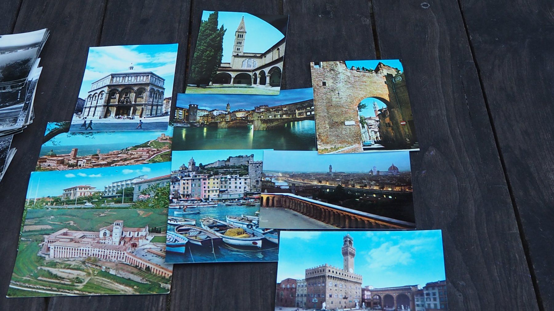 Cartoline postali: 49 Alte Postkarten aus Italien – Usato da Fregiecourt venduto da Thorvaldson 1