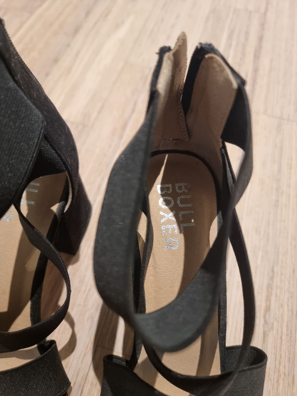 Scarpe da donna: Sandalen von Bullboxer Gr.40 – Usato da Männedorf venduto da nad_6gqn 1