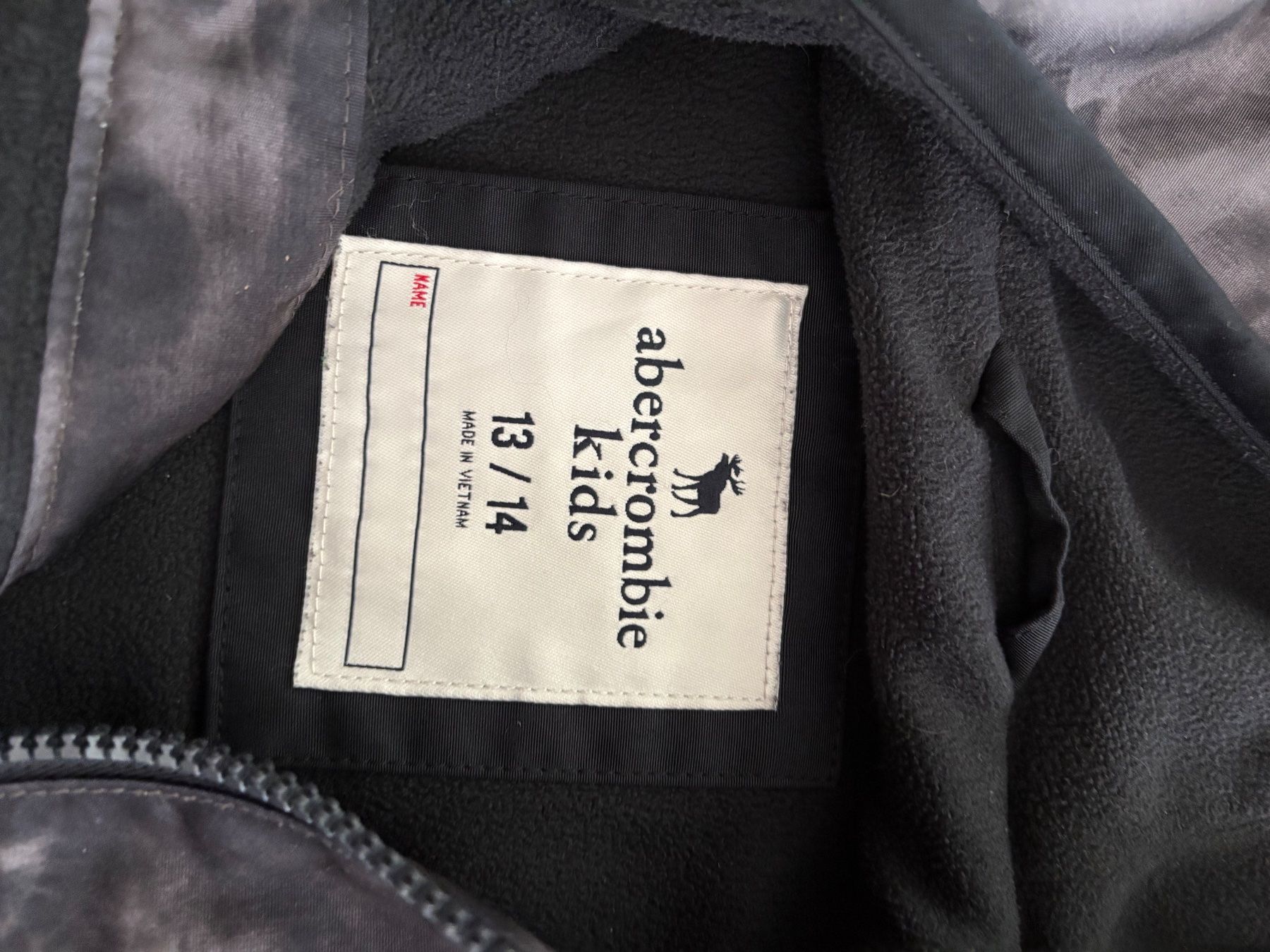Abercrombie Jacken & Mäntel: Blouson garçon taille 13-14 ans – Gebraucht aus Prilly von Adrianacometti 1