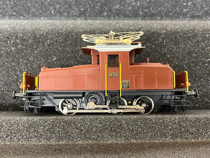 Metropolitan Modellini di ferrovie: SBB Ee 3/3 Metropolitan DC – Usato da Büsserach venduto da ModellbahnDepot 5