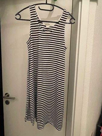Strandröckli schwarz-weiss gestreift, Grösse S