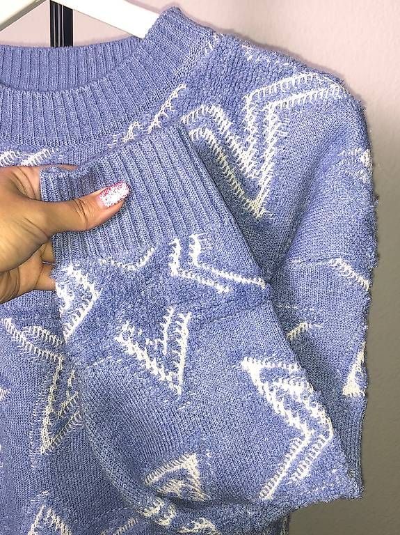 Maglioni & Felpe: Sweater New – Usato da Blonay venduto da art_7f87