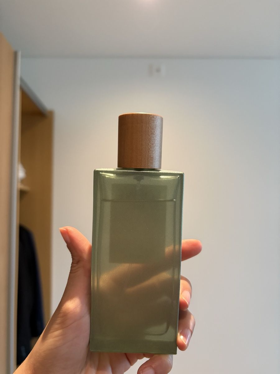 Loewe Profumi & Eau de Toilette: LOEWE AIRE Sutiliza Perfume -  100ml Bottle - Ne – Usato da Zürich venduto da zba_7pzv 1