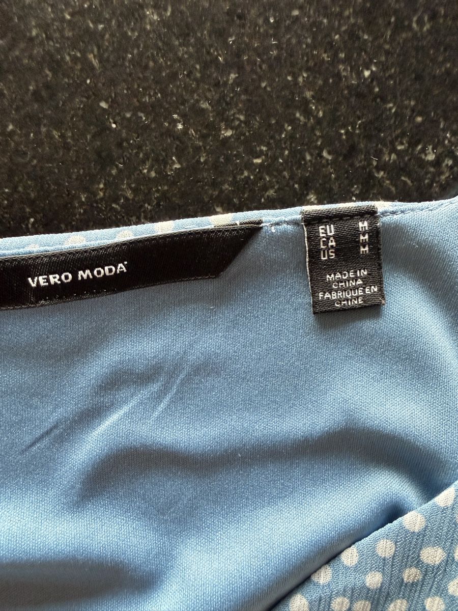Vero Moda Vestiti: Robe bleu à pois blancs taille M  – Nuovo (secondo la descrizione) da Porrentruy venduto da Magali2900 1