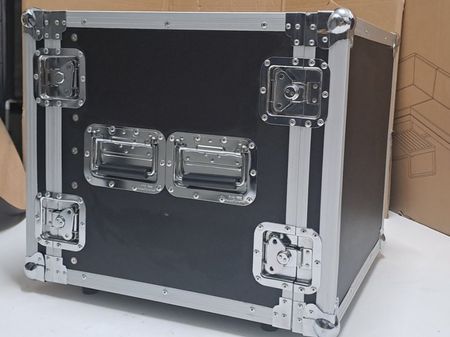 Rockcase by Warwick 19" Flight Case. Guter Zustand!