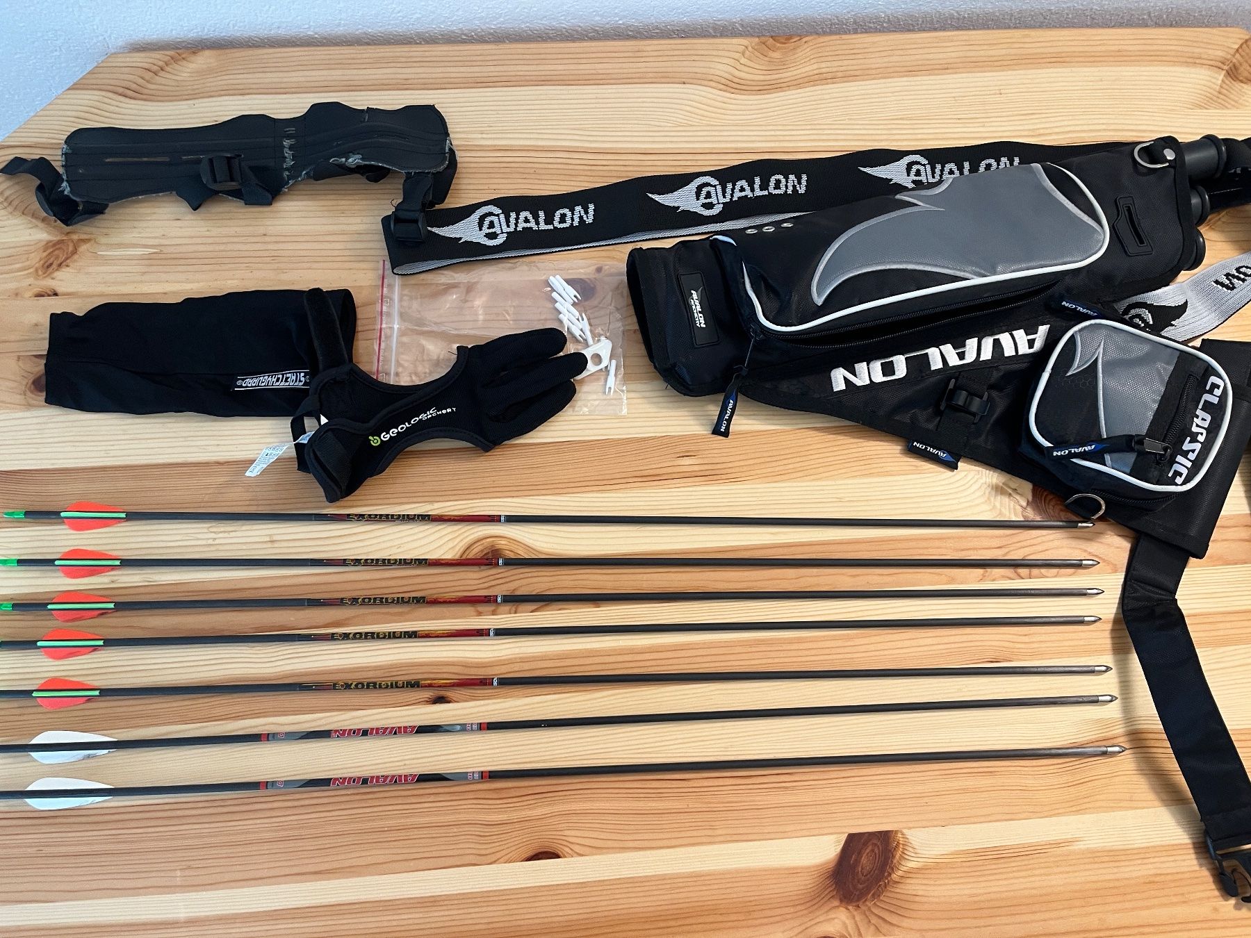 Tiro con l'arco: Core Archery Recurvebogen Set mit Tasche und Zubehör – Usato da Davos Platz venduto da Rob8412 1