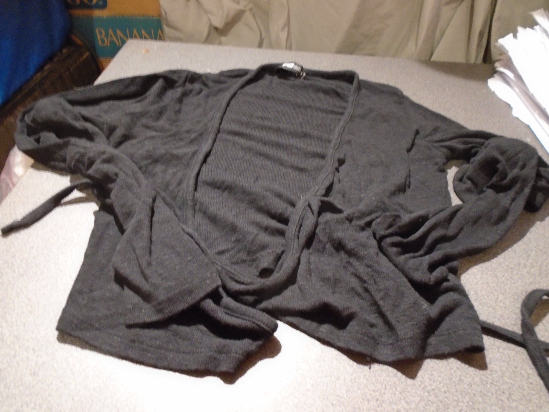 Pullover & Sweatshirts: Pullover Grösse S, FB Sister, schwarz/vorne offen, zum Binde – Gebraucht aus Zürich von Motzkuh