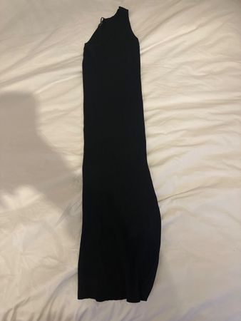 Schwarzes Maxikleid Gr. S - Elegant & Luftig für den Sommer